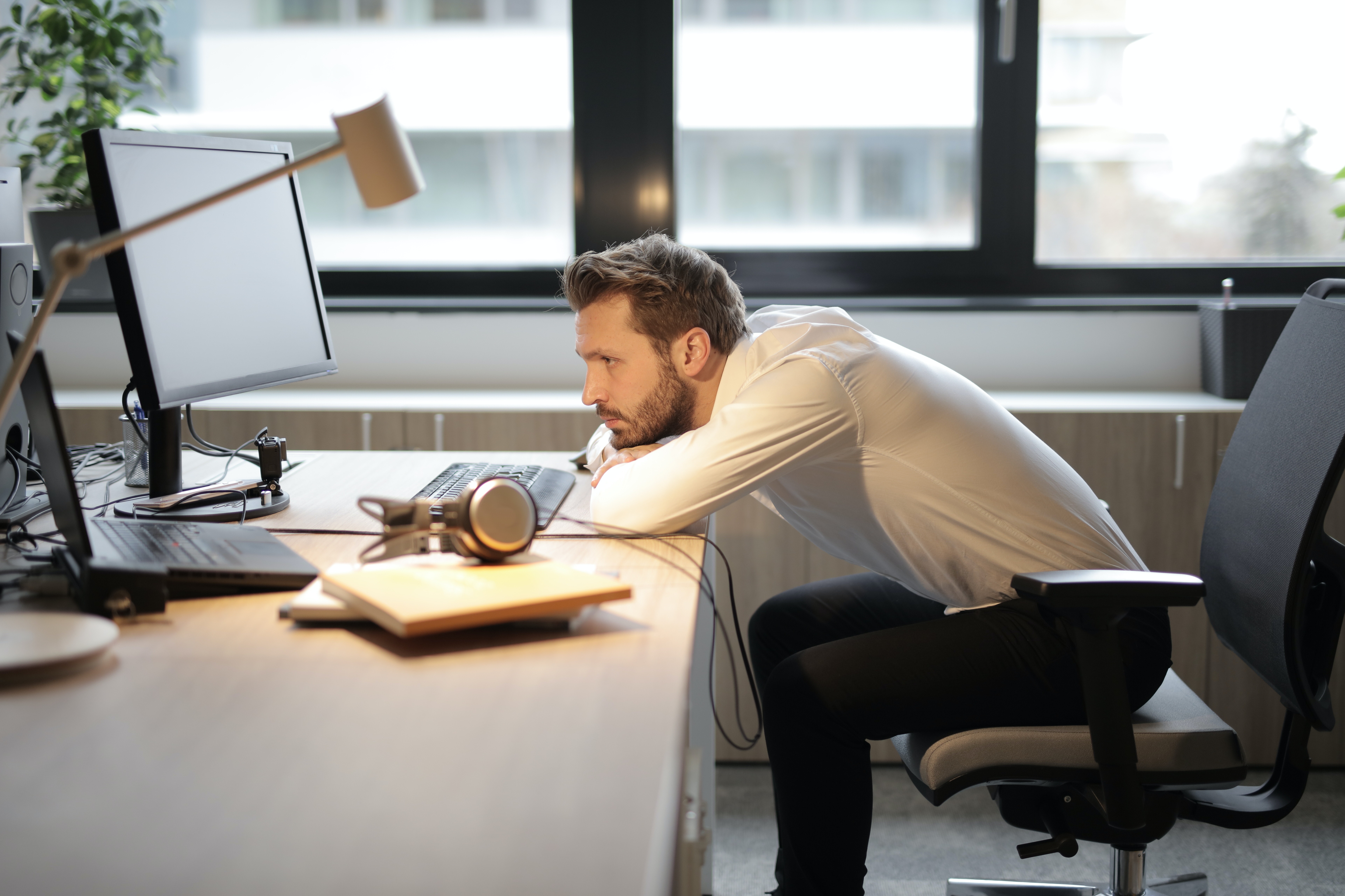 10 Simple Yet Effective Exercises You Can Do At Your Desk